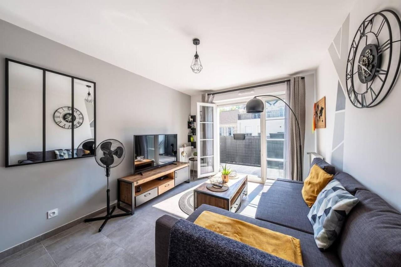 F2 Cozy Pour 4 Proche Disneyland - Fairytale Factory Villeneuve-Saint-Denis Bagian luar foto